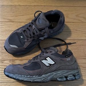 New Balance Women's Shoes in Brown and Gray